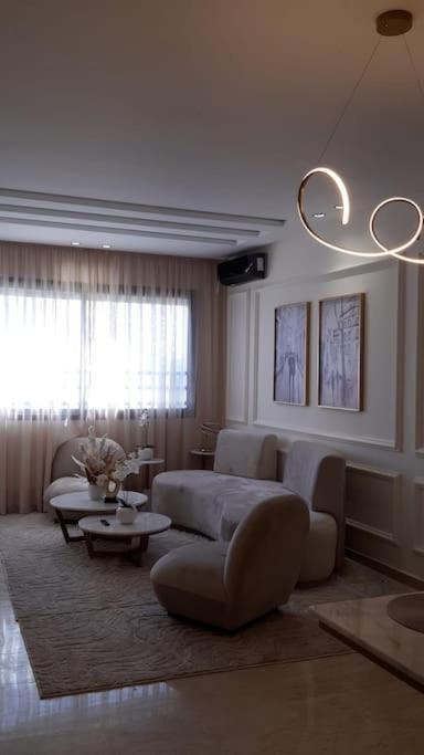 Chez Miguel Appartement Casablanca Avec Piscine المظهر الخارجي الصورة